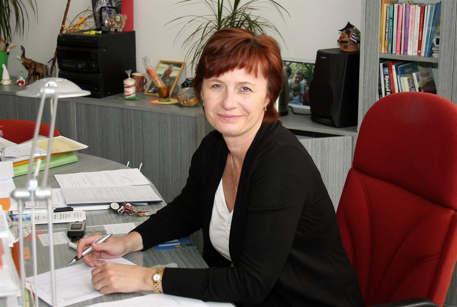 Monika Nezbedová, øeditelka Základní koly Tusarova.;monika nezbedová øeditelka základní koly tusarova kolství sedmièka (22.02.2015)
